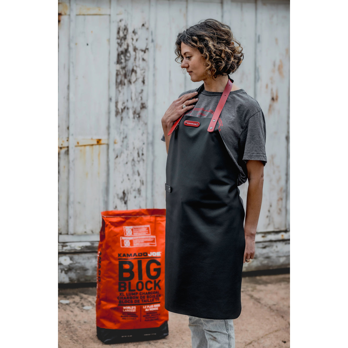 Kamado Joe leather apron, alternative view