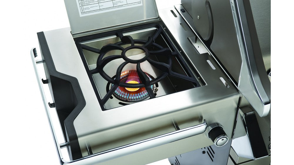 Napoleon Prestige® PRO 825 Gas BBQ + free Rotisserie, Cover & Cook Book